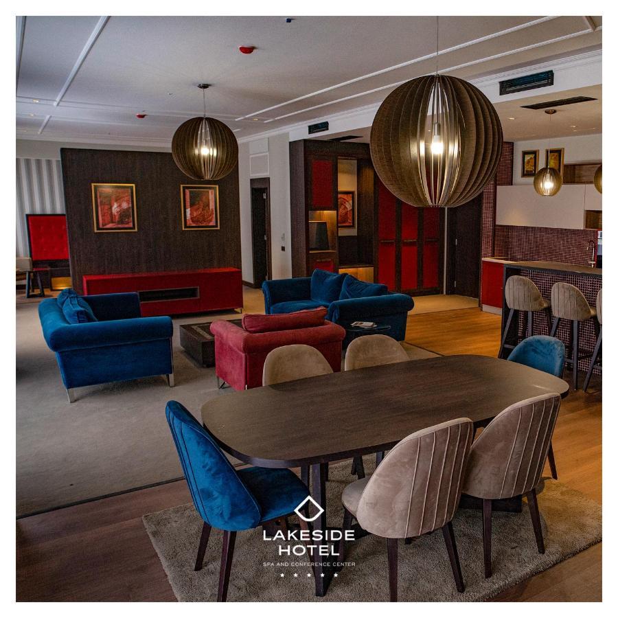 Vermice Hotel Lakeside מראה חיצוני תמונה